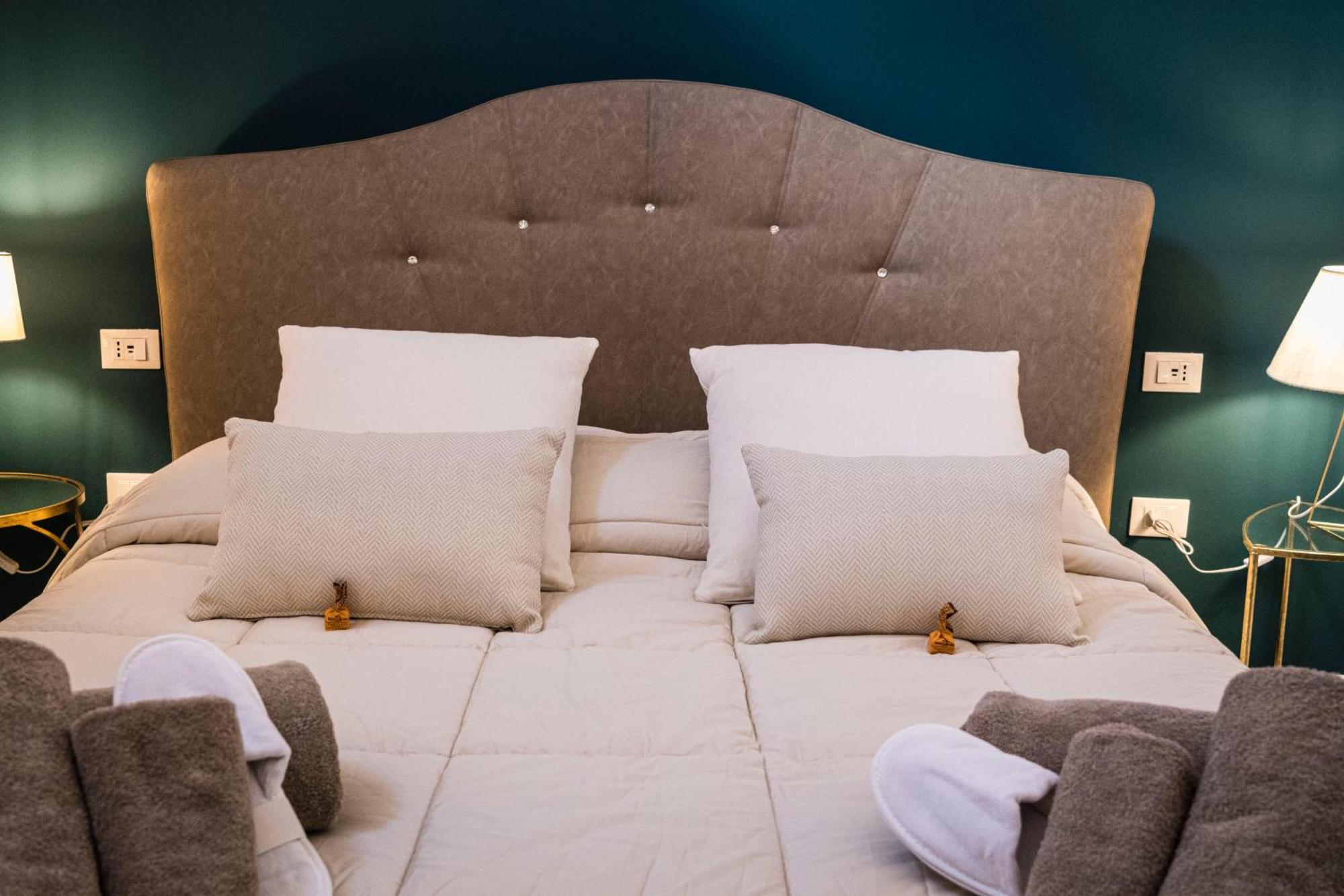 Galatina Suites Boutique - Luxury Experience In Salento Exteriör bild