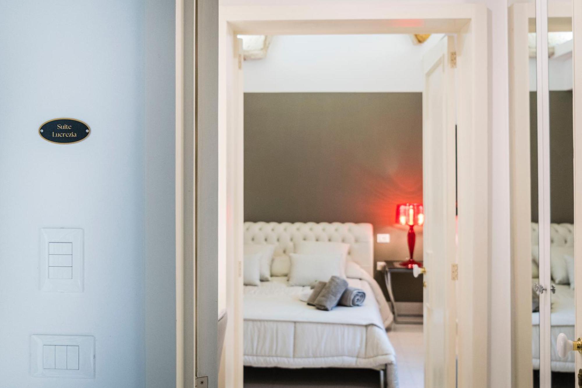 Galatina Suites Boutique - Luxury Experience In Salento Rum bild